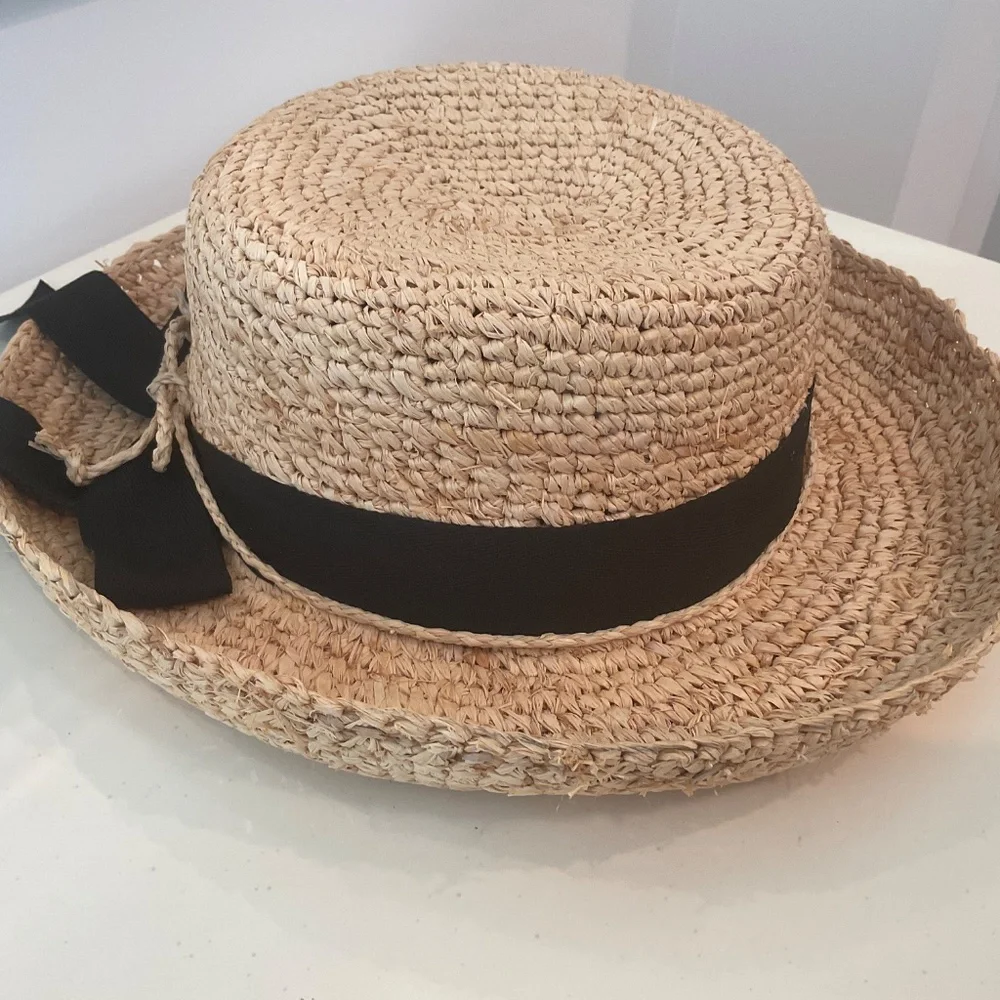 Straw hat - Picture 4 of 4